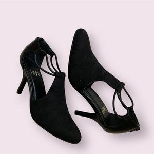Women’s IMPO Black Suede 3" Heels - Size 7.5